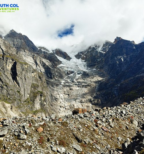Glaciar View During The Trip To Khare