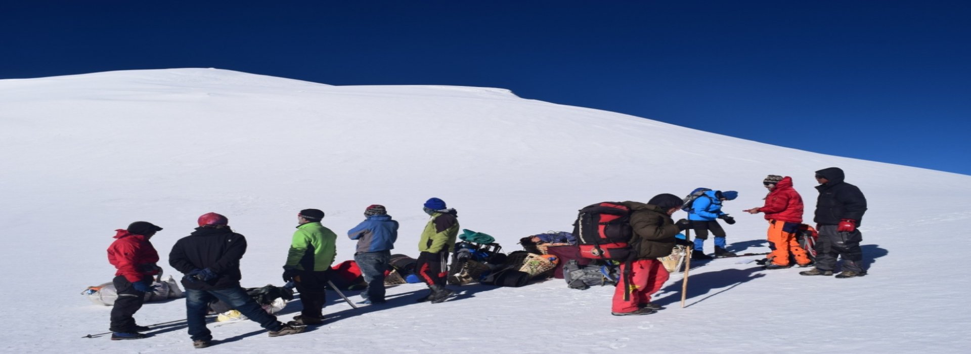 Saribung Peak (6328M)