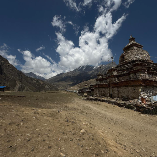 Nar Phu Valley Trek